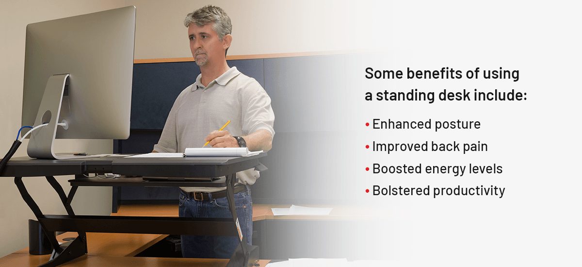 https://www.sciatica.com/wp-content/uploads/2023/05/04-Proper-Posture-for-Standing-Desks-53c41713.jpg