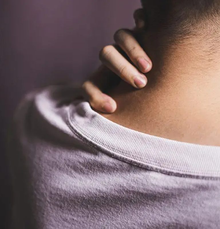 How to Overcome Chronic Neck Pain Without Surgery - Desert Institute for  Spine Care